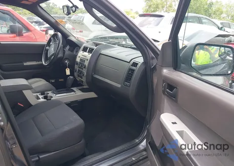 2011 Ford Escape Xlt from USA, damaged, VIN 1FMCU0D73BKA20318